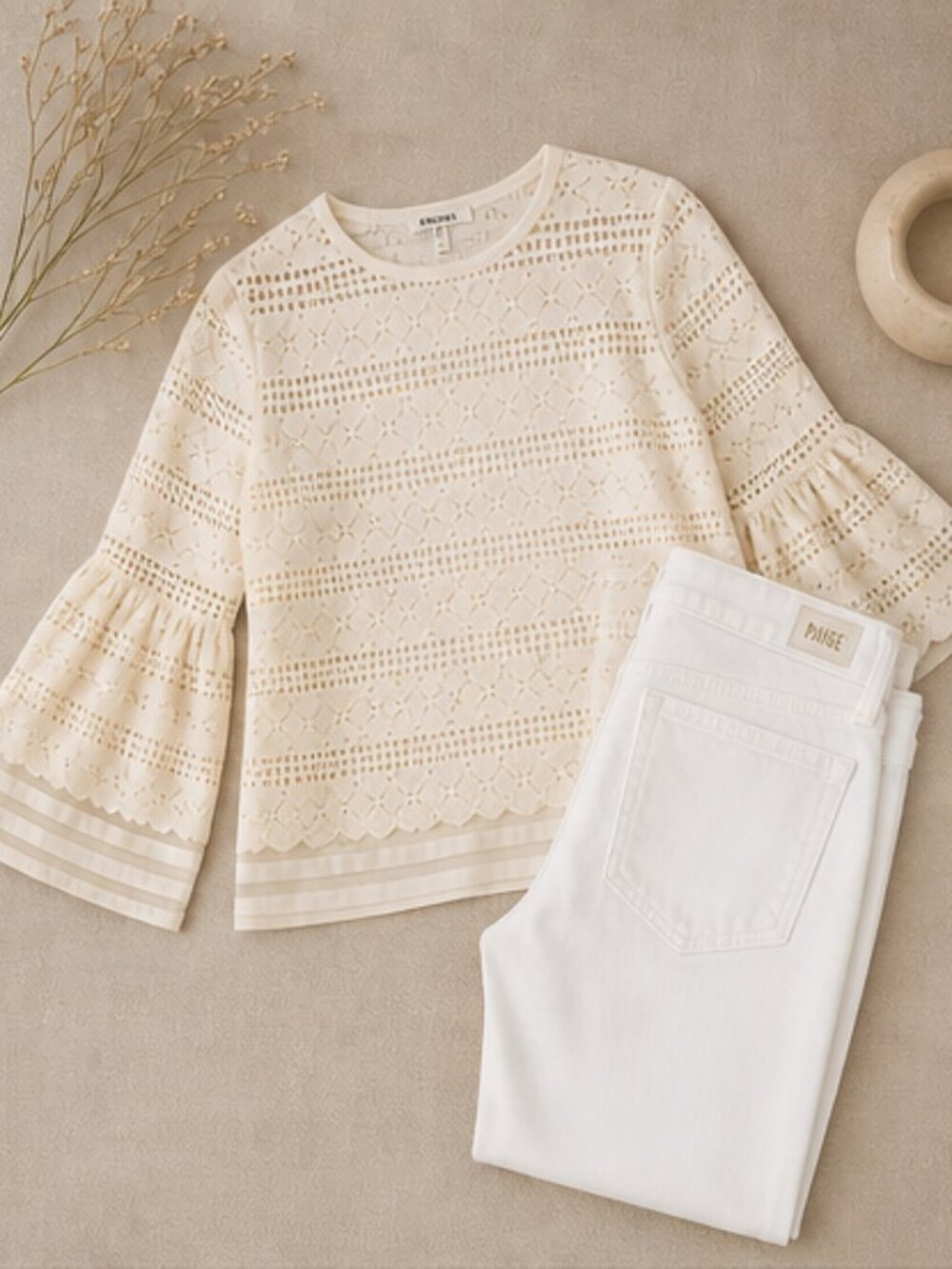 Lace Max Studio Cream Bell Sleeve Top Eyelet Cotton Size S Feminine Chic